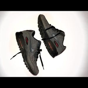 Nike Shoes - Nike Air Max Sneakers Nike Shoes - Nike Air Max Sneakers